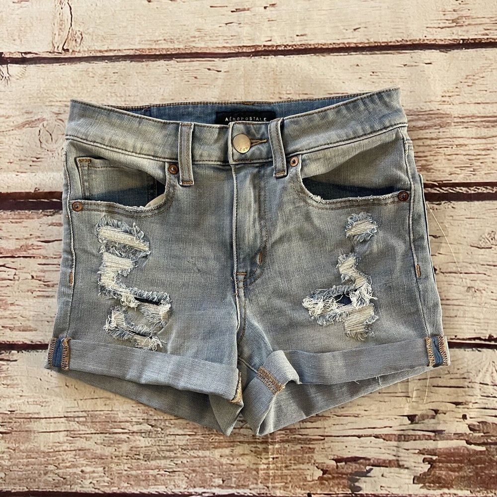 AEROPOSTALE Womens Size 4 High Rise Midi Destroyed Cuffed Denim Blue Jean Shorts